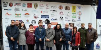 Visita del conseller Comín al carrer de La Marató