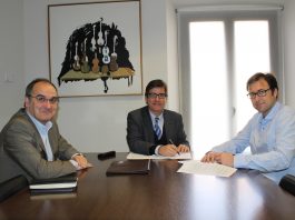Signatura conveni amb Castellví de Rosanes