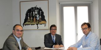 Signatura conveni amb Castellví de Rosanes