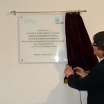 El president Puigdemont descobrint la placa commemorativaEl president Puigdemont descobrint la placa commemorativa